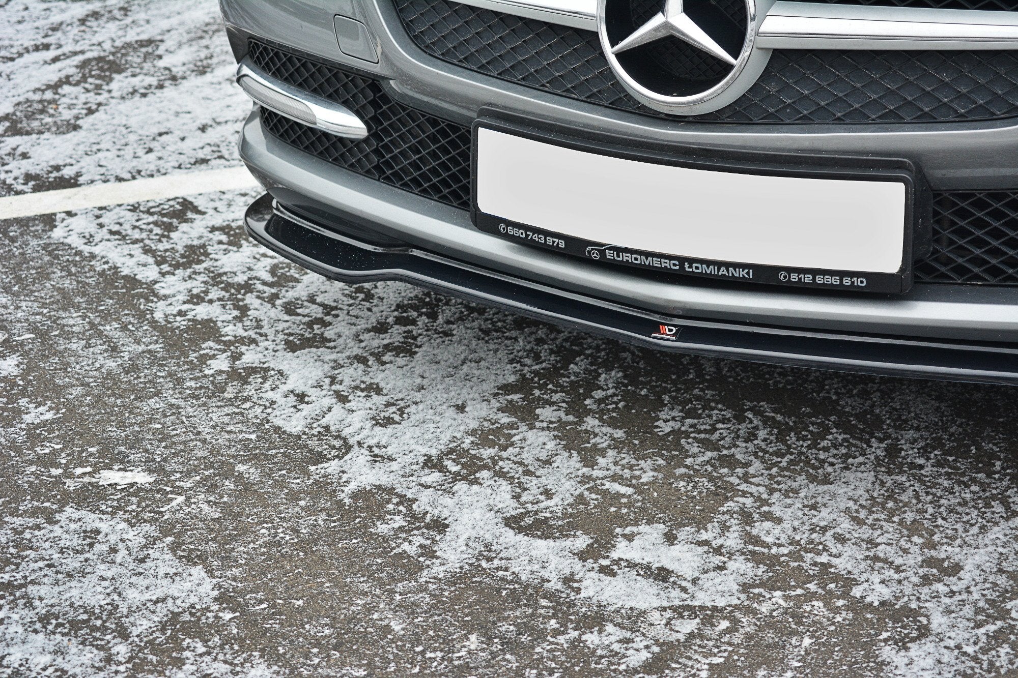 Front-Splitter-V.1-Mercedes-SLK-R172---Gloss-Black