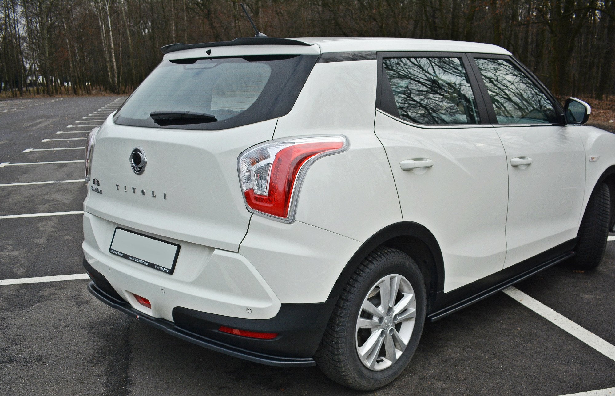 Spoiler-Cap-Ssangyong-Tivoli---Textured