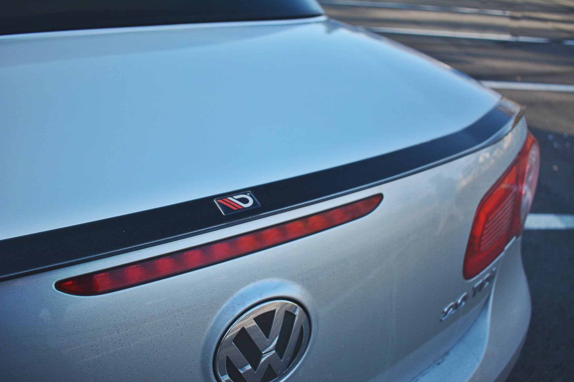 Spoiler-Extension-VW-Eos---Gloss-Black
