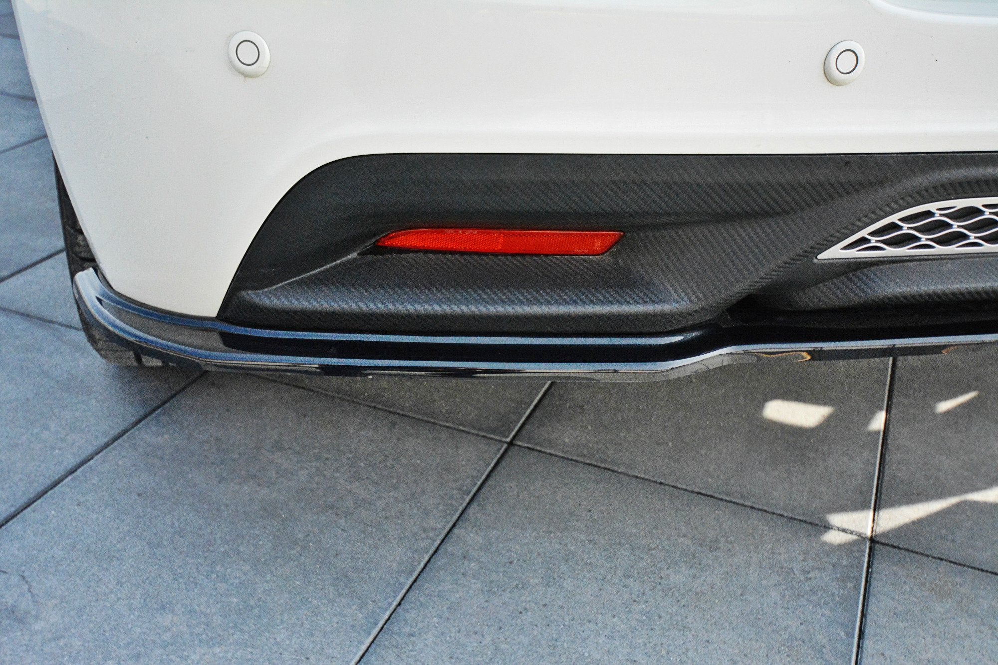Central-Rear-Splitter-Honda-CR-Z---Gloss-Black