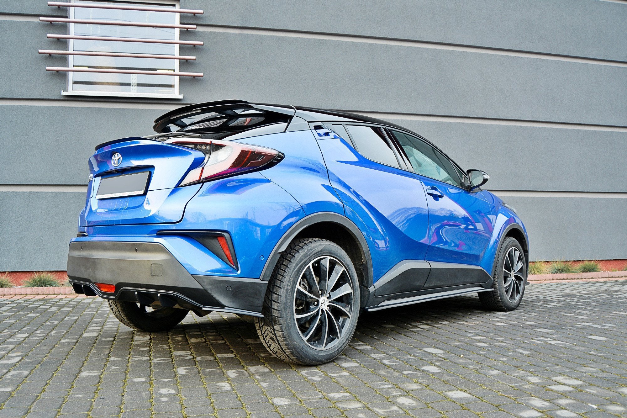 Spoiler-Extension-Toyota-C-Hr---Gloss-Black