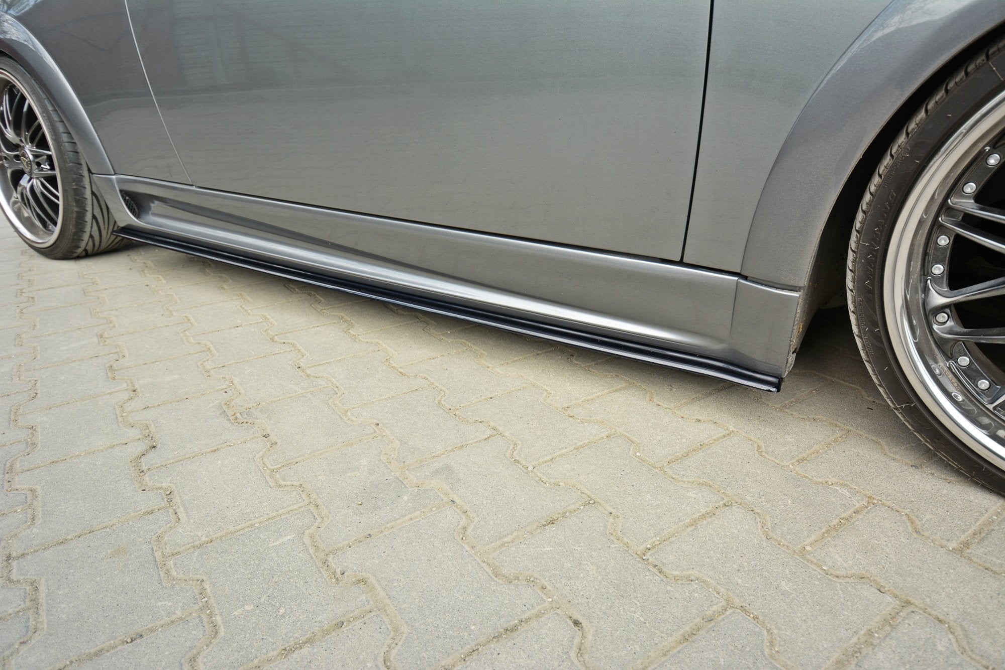 Side-Skirts-Diffusers-Mini-R53-Cooper-S-JCW---Gloss-Black