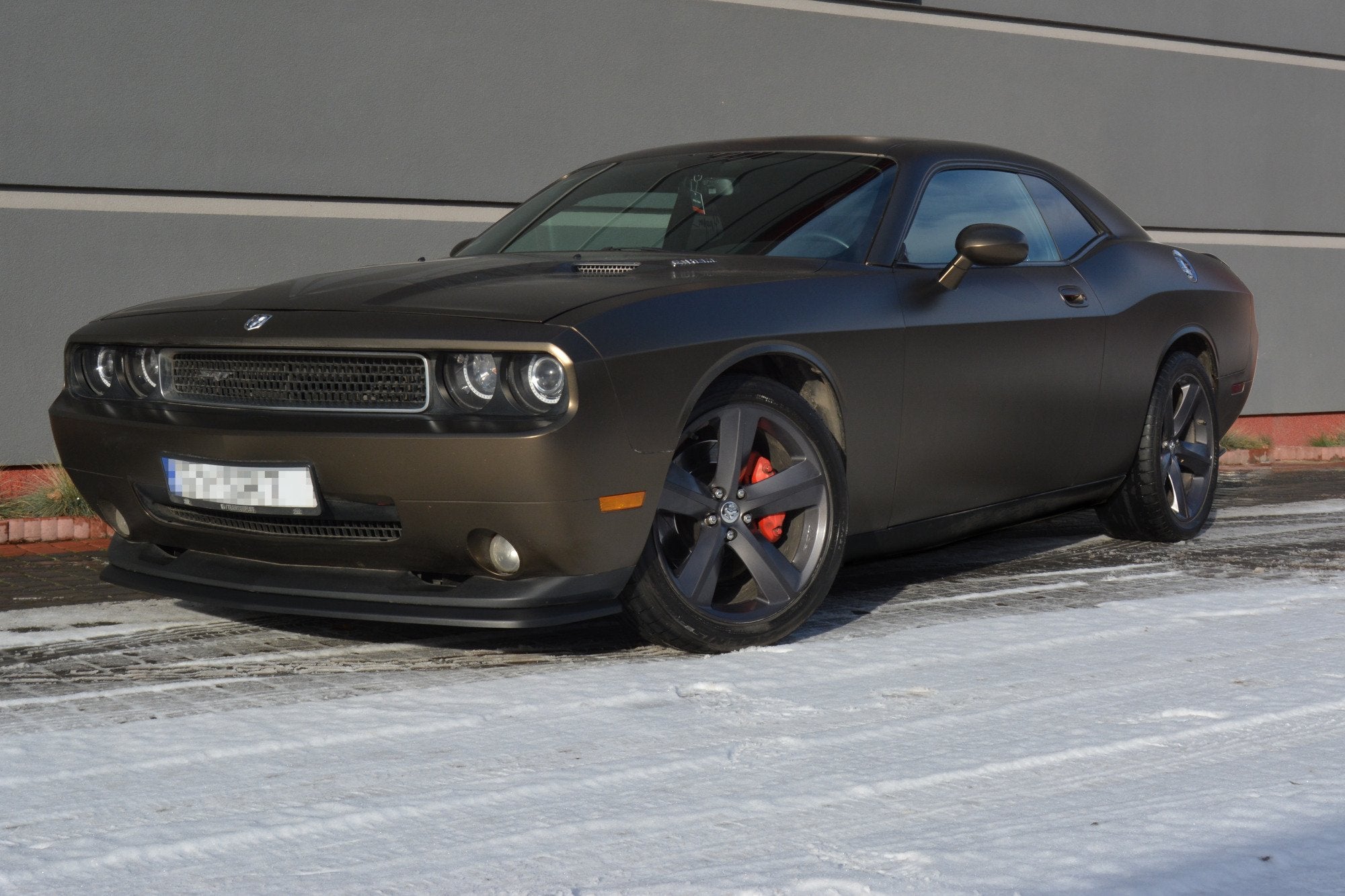 Front-Splitter-Dodge-Challenger-MK3.-Phase-I-Srt8-Coupe-GB