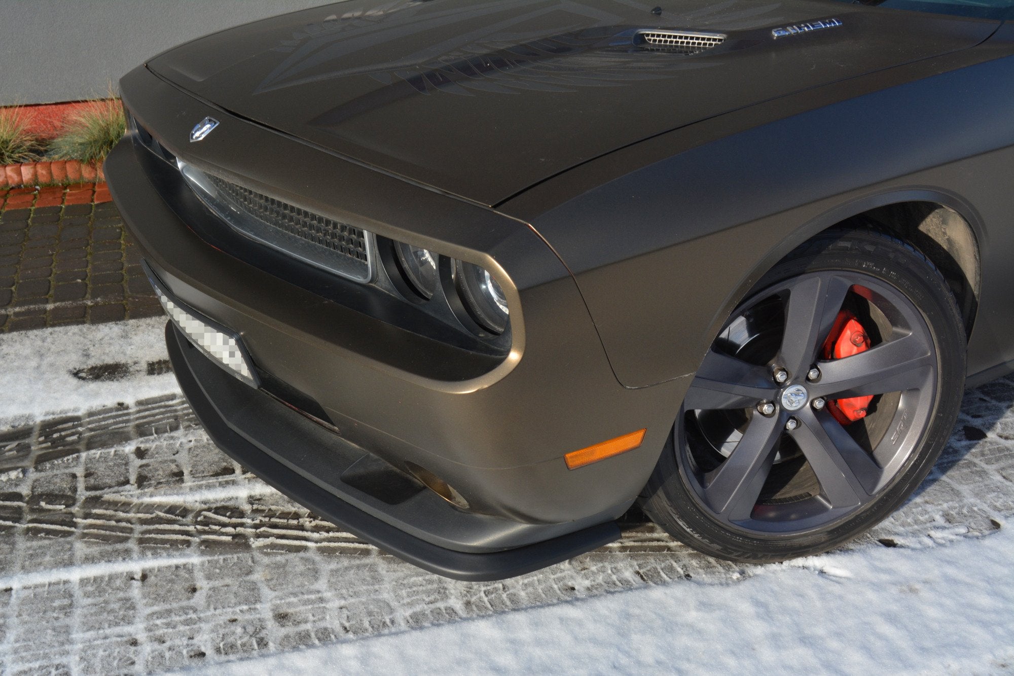 Front-Splitter-Dodge-Challenger-MK3.-Phase-I-Srt8-Coupe-GB
