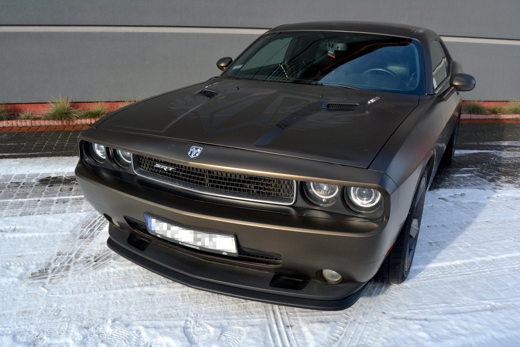 Front-Splitter-Dodge-Challenger-MK3.-Phase-I-Srt8-Coupe-GB