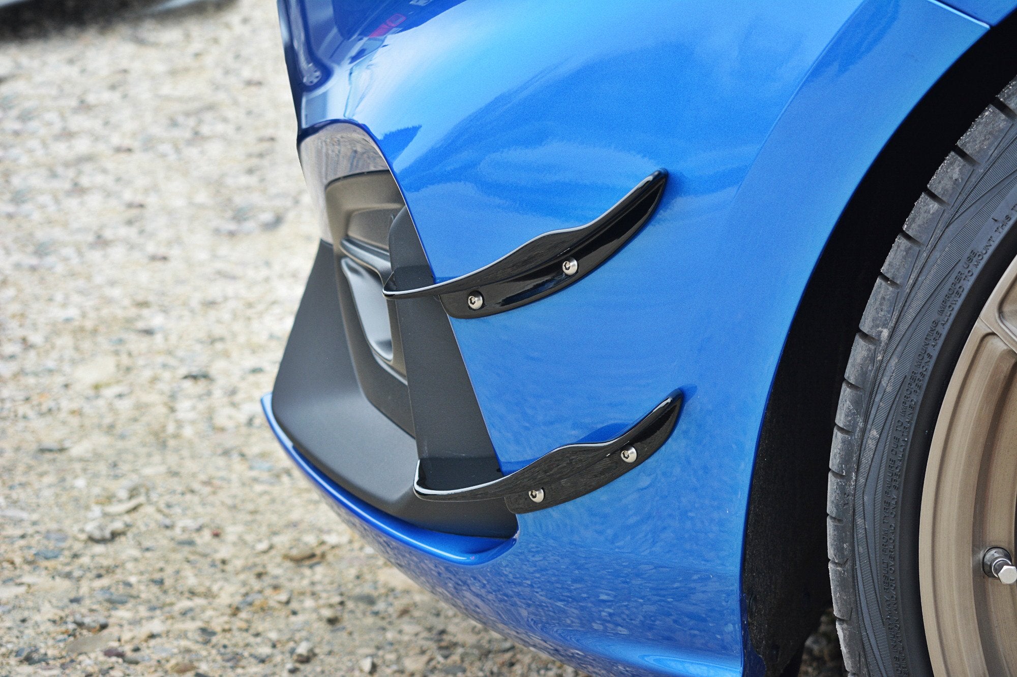 Front-Bumper-Wings-(Canards)-Ford-Focus-ST-/-ST-Line-MK4
