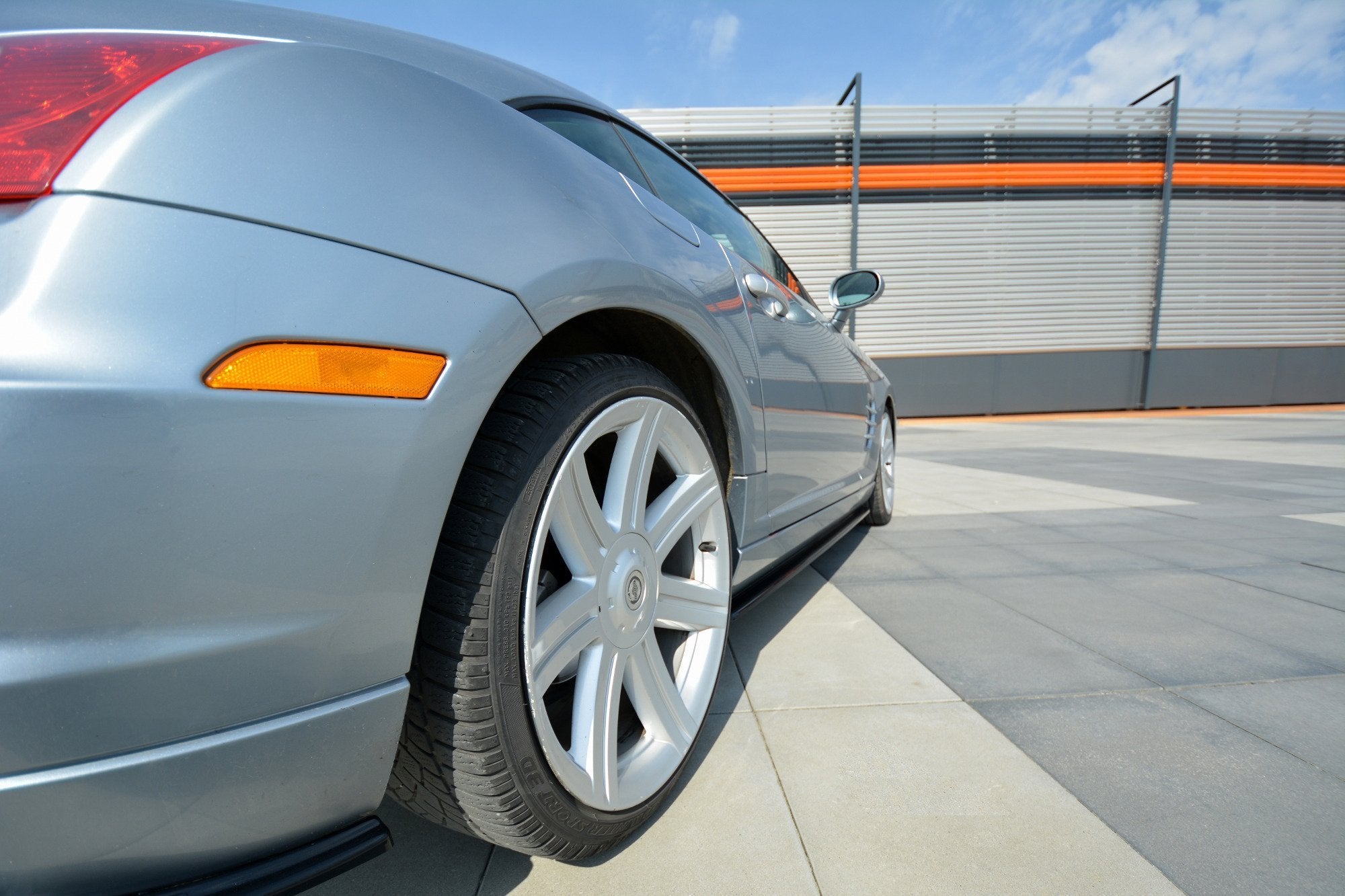 Side-Skirts-Diffusers-Chrysler-Crossfire---Gloss-Black