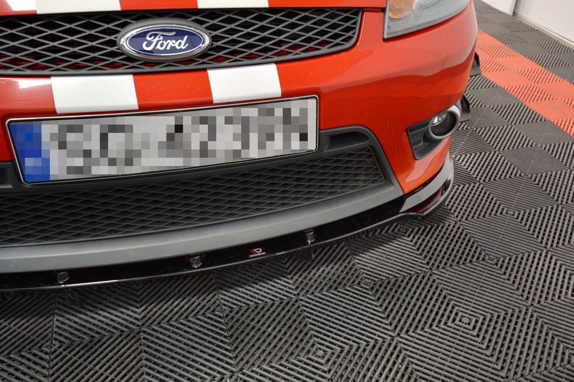 Front-Splitter-V.1-Ford-Fiesta-ST-MK6---Gloss-Black