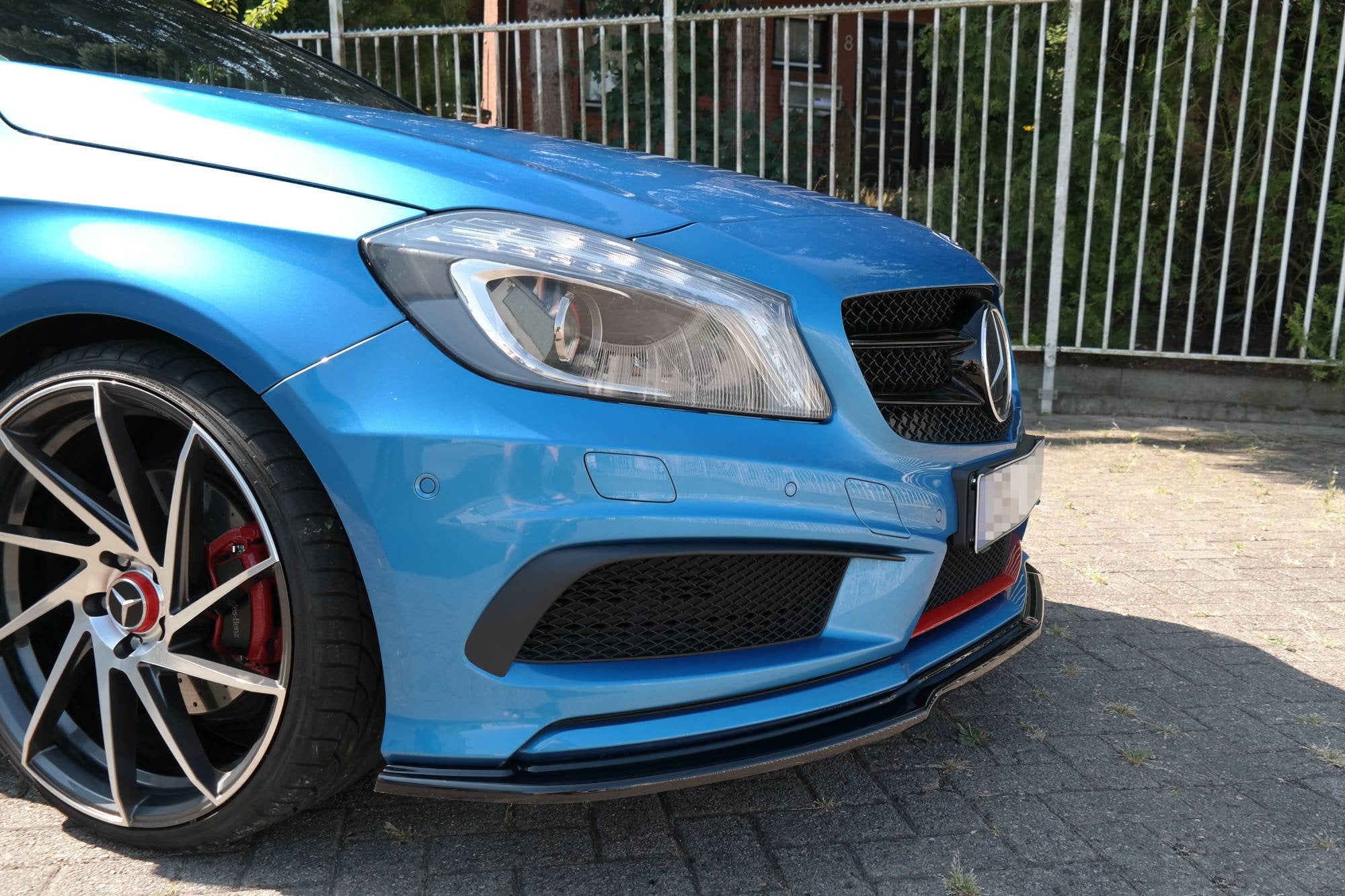 Front-Splitter-Mercedes-Benz-W176-AMG-Line-Preface-GB