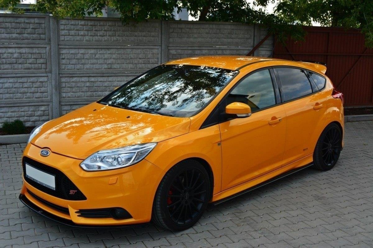 Front-Splitter-V.2-Ford-Focus-ST-MK3---Gloss-Black