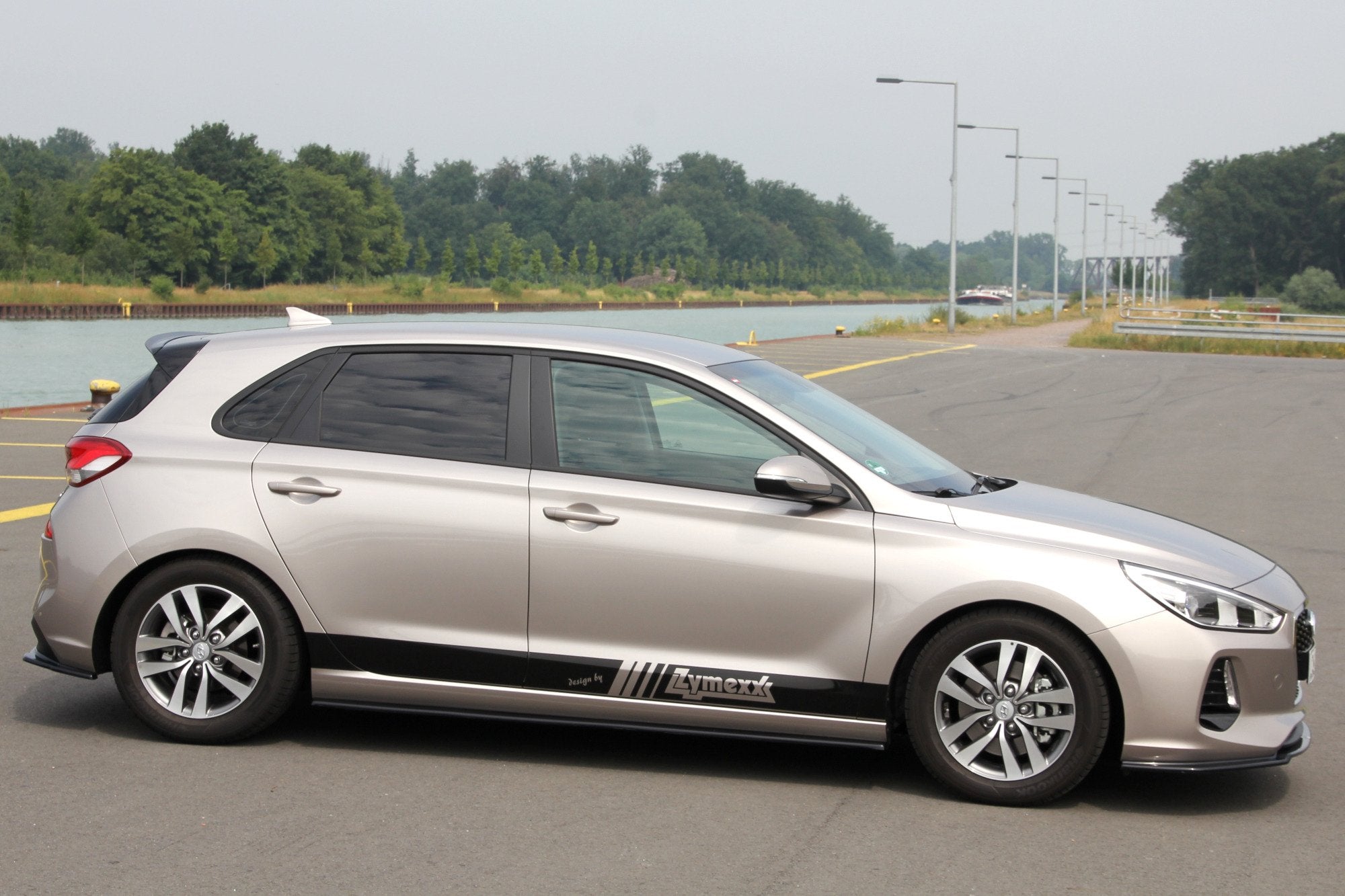 Spoiler-Extension-Hyundai-I30-MK3-Hatchback---Textured