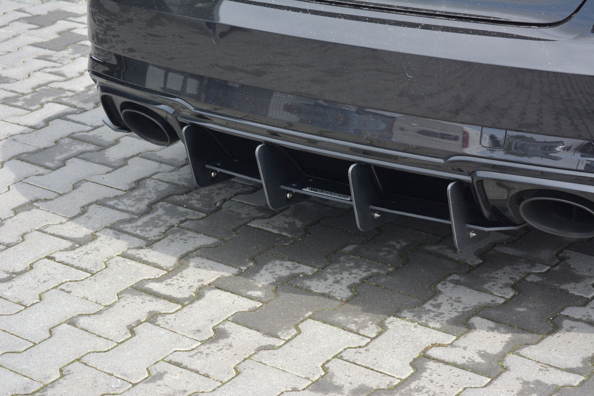Rear-Diffuser-V.1-Audi-RS3-8V-FL-Sportback