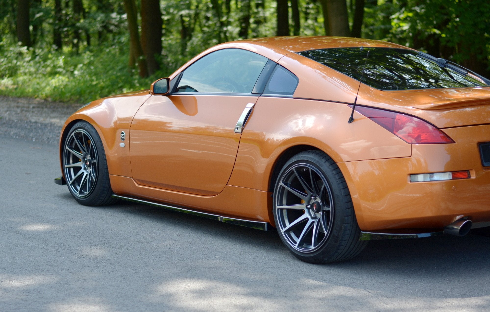 Side-Skirts-Diffusers-Nissan-350Z---Gloss-Black
