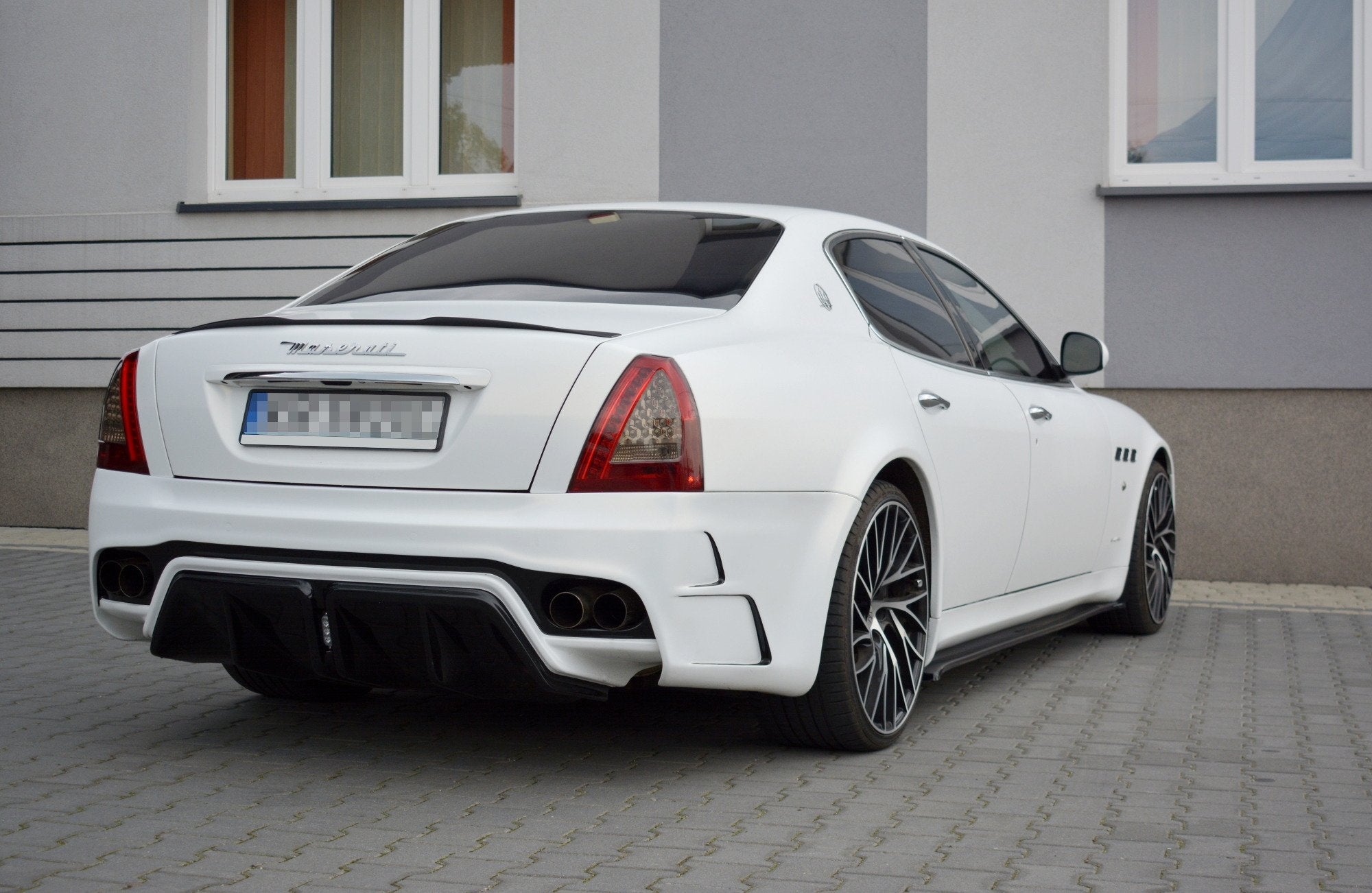 Side-Skirts-Diffusers-Maserati-Quattroporte-MK5-Facelift-GB