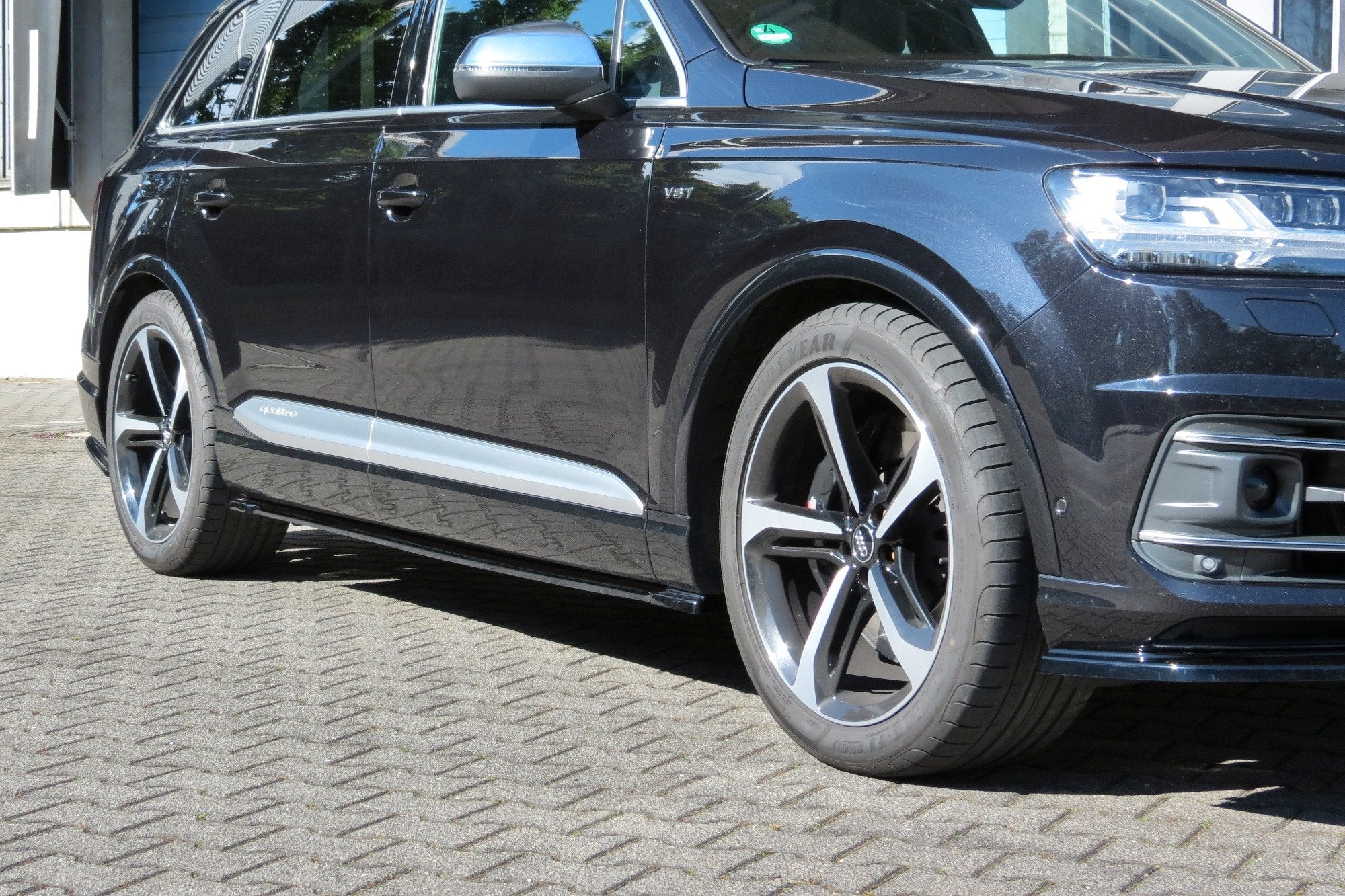 Side-Skirts-Splitters-Audi-SQ7-/-Q7-S-Line-MK.2-GB