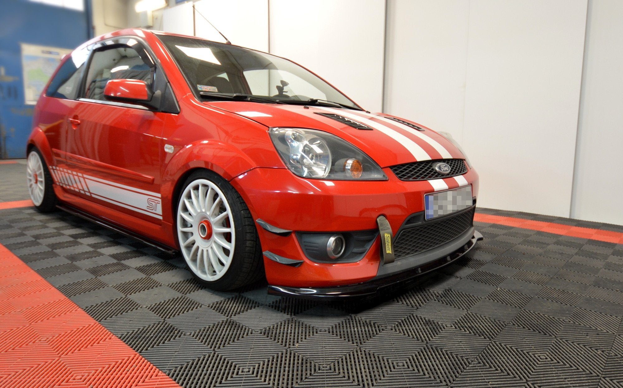 Front-Bumper-Wings-(Canards)-Ford-Fiesta-ST-MK6