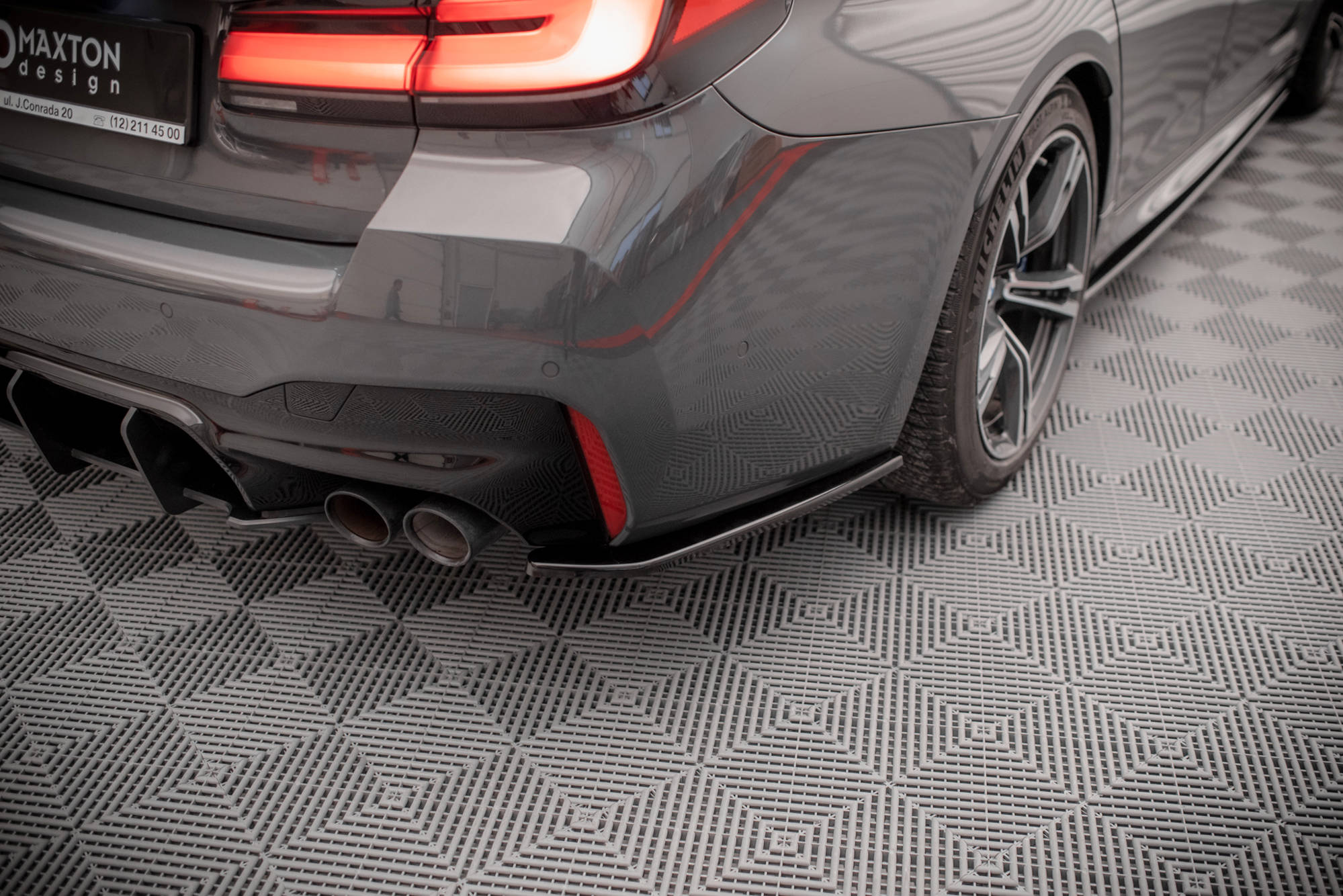 Rear-Side-Splitters-BMW-M5-F90---Gloss-Black
