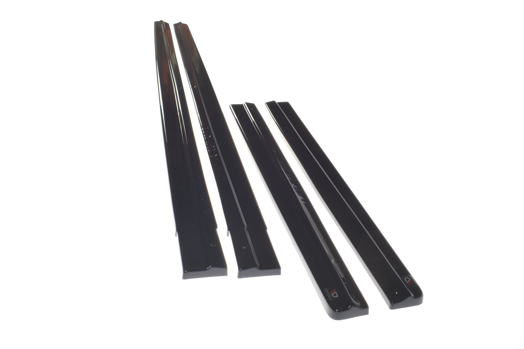 Side-Skirts-Diffusers-Volkswagen-T6---Gloss-Black