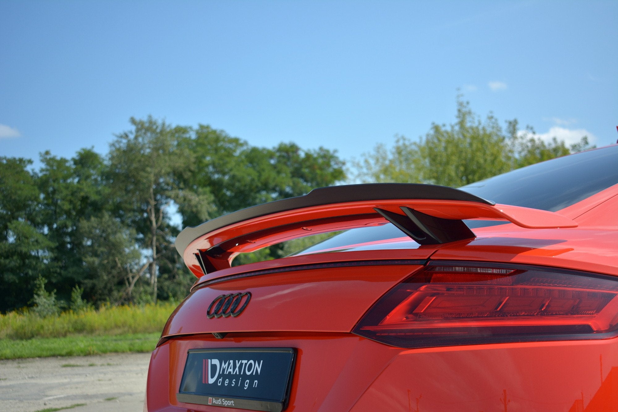 Spoiler-Cap-Audi-TT-RS-8S---Gloss-Black