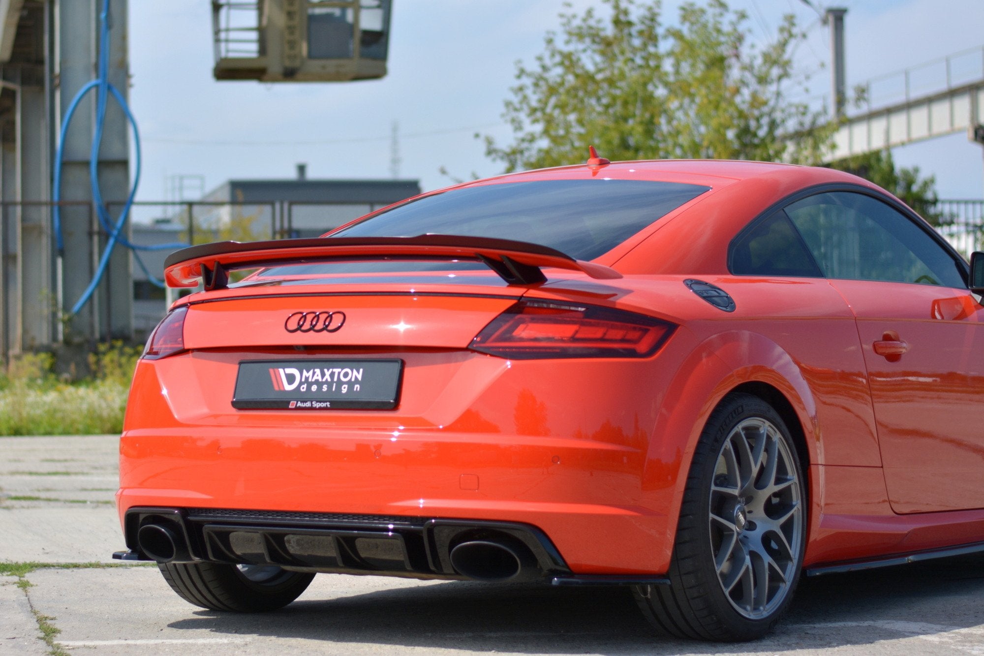 Spoiler-Cap-Audi-TT-RS-8S---Gloss-Black