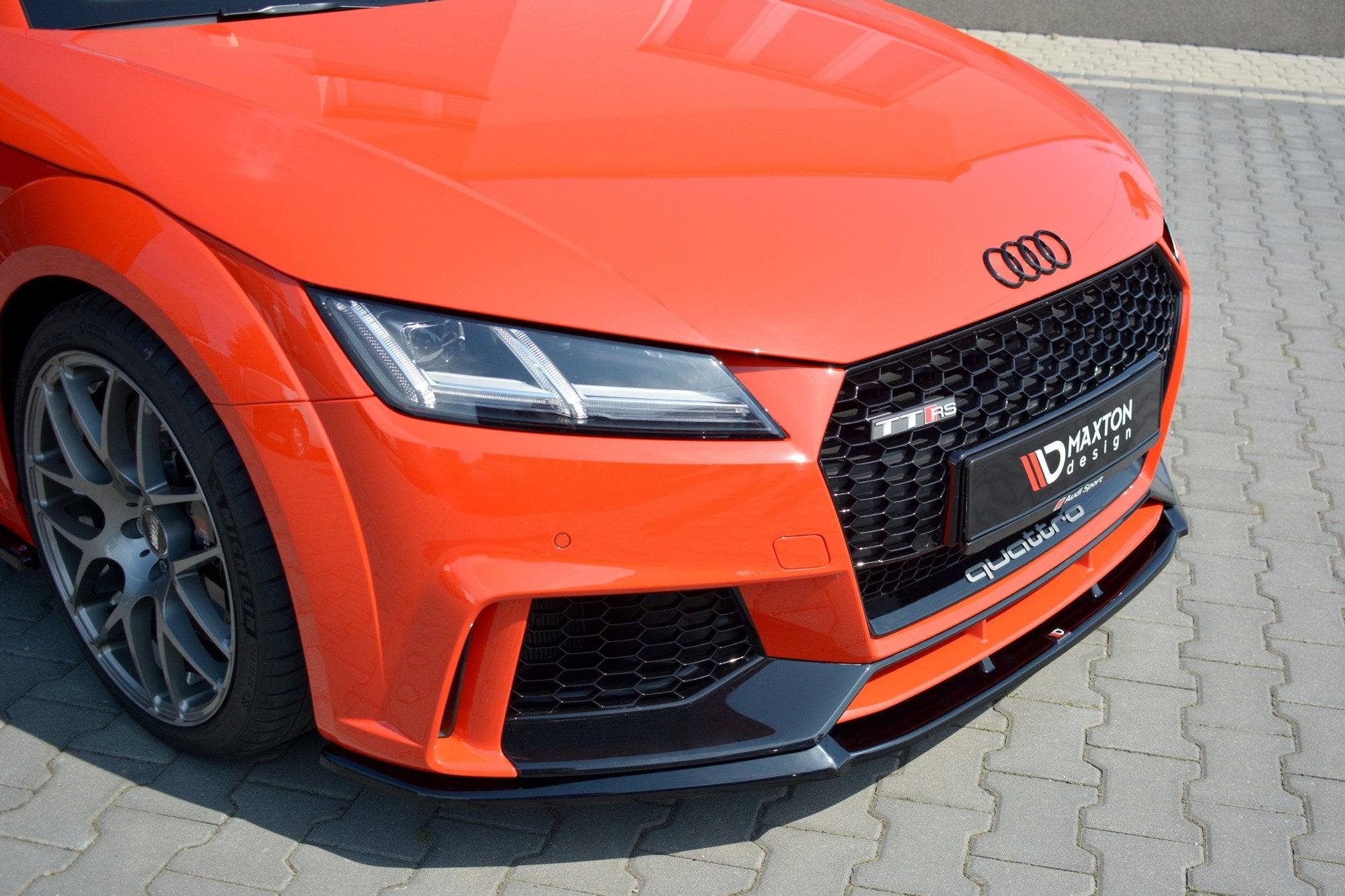 Front-Splitter-V.2-Audi-TT-RS-8S---Gloss-Black