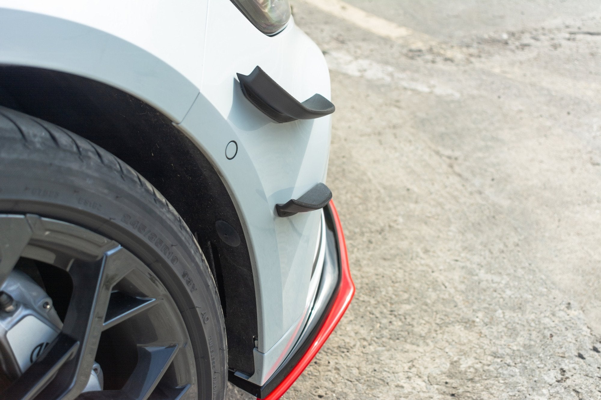 Front-Bumper-Wings-(Canards)-Renault-Megane-Iv-RS