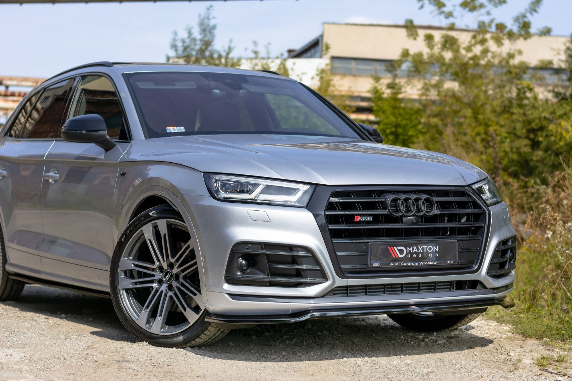 Front-Splitter-Audi-SQ5/Q5-S-Line-MKII---Gloss-Black
