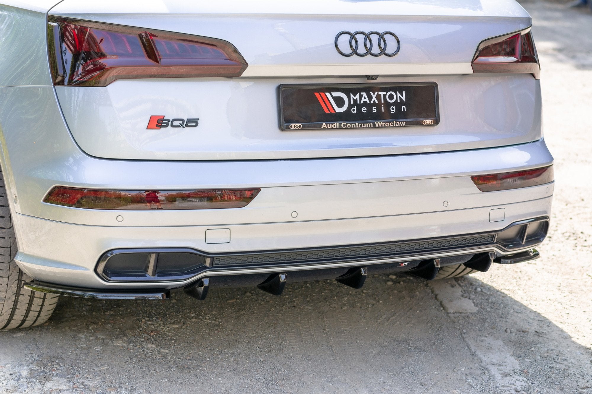 Rear-Valance-Audi-SQ5/Q5-S-Line-MKII---Gloss-Black