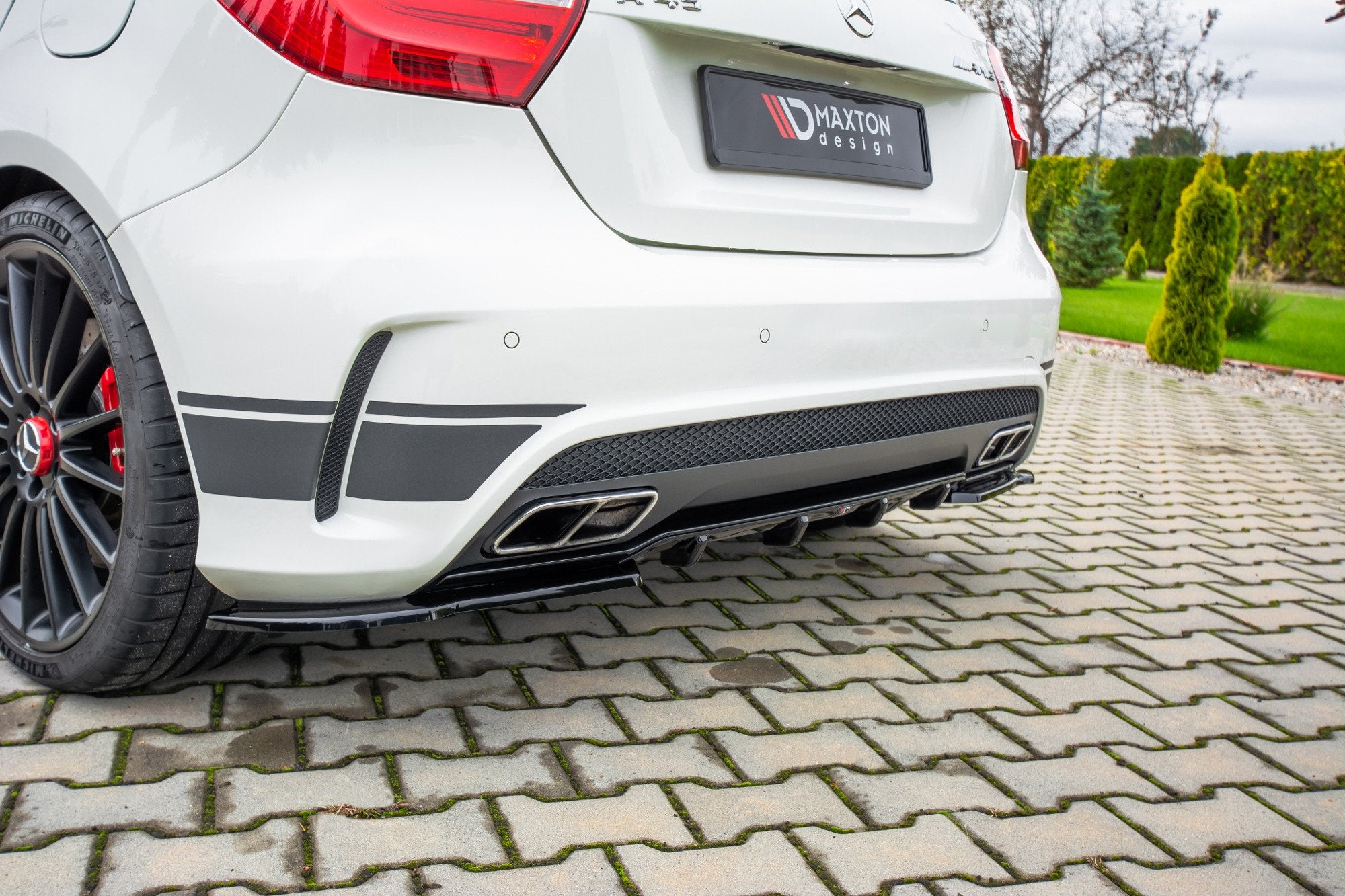 Rear-Valance-Mercedes-A45-AMG-W176---Textured