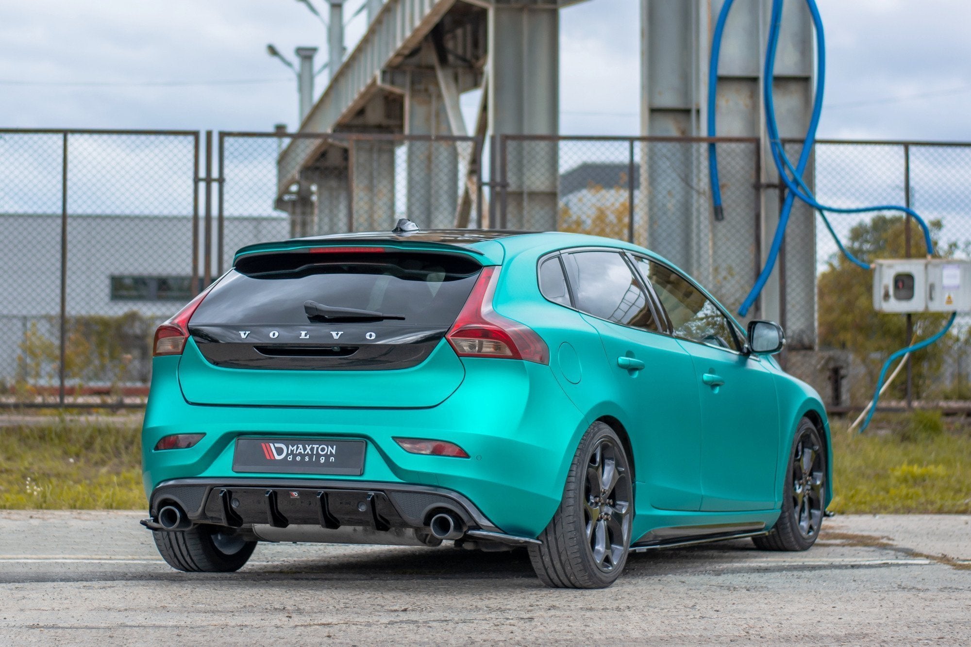 Rear-Valance-Volvo-V40-R-Design---Textured