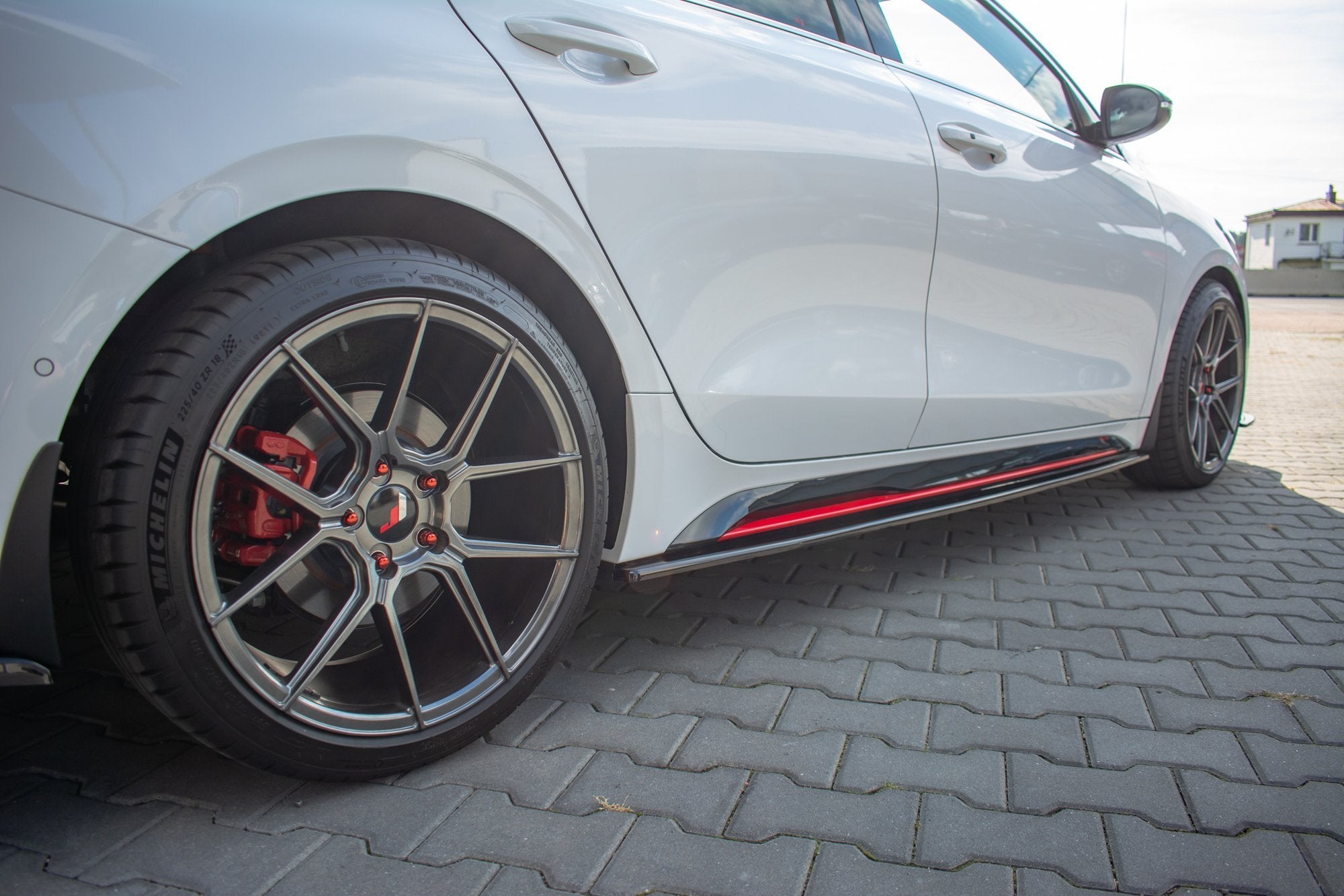 Side-Skirts-Diffusers-Kia-Proceed-GT-MK-3---Gloss-Black