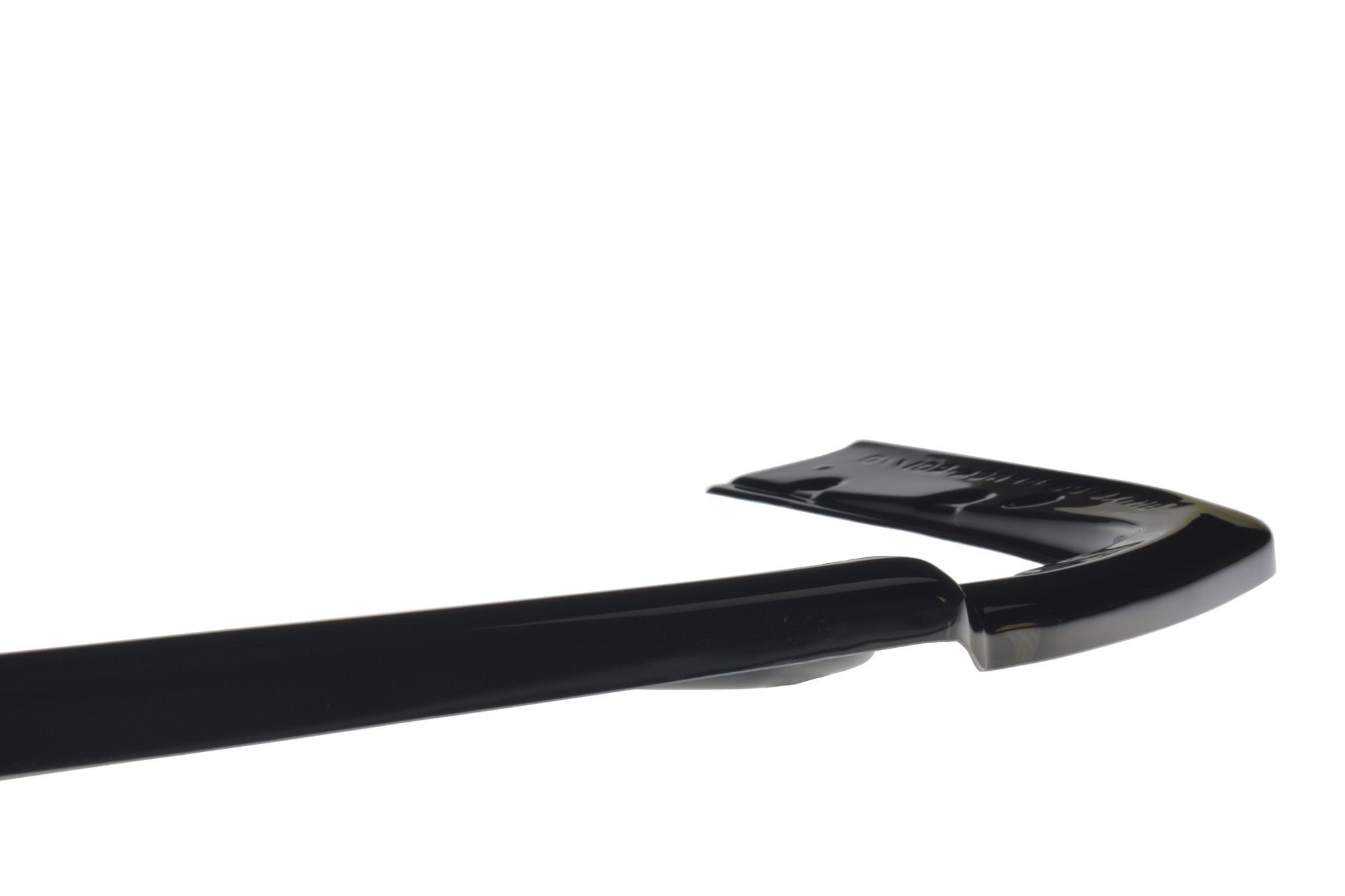 Central-Rear-Splitter-For-BMW-X5-G05-M-Pack---Gloss-Black