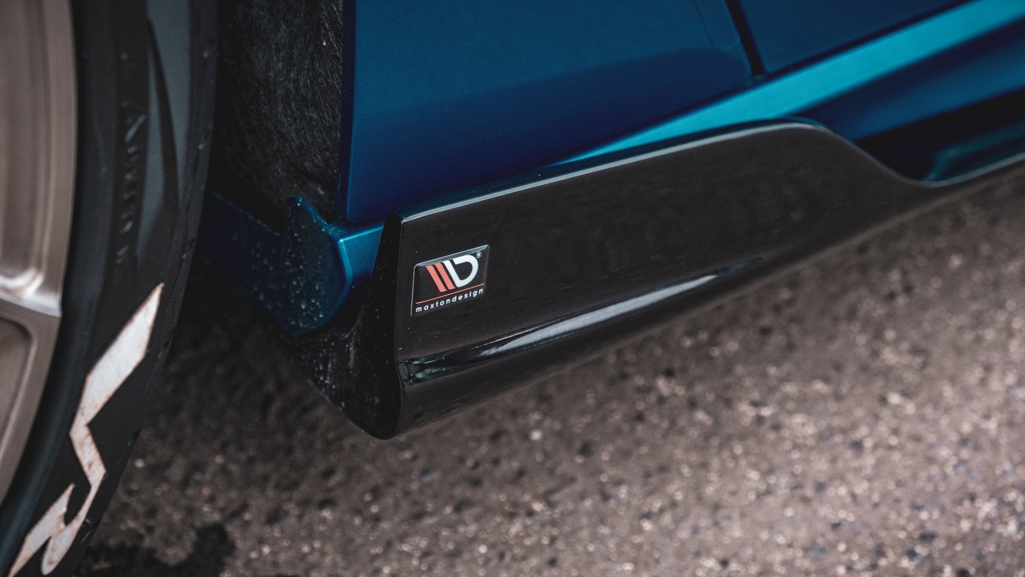 Side-Skirts-Diffusers-Ford-Focus-ST-/-ST-Line-MK4---Primed