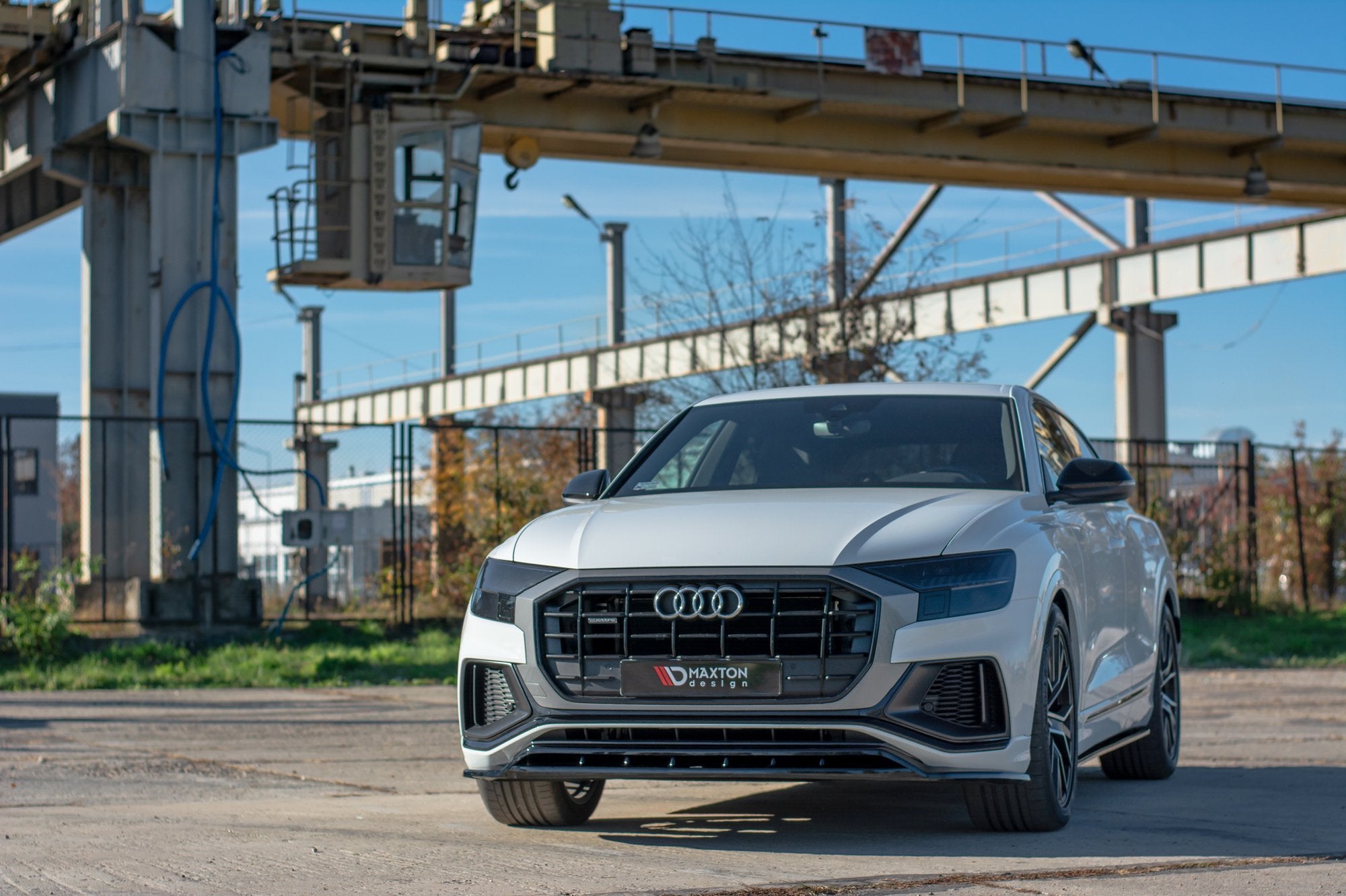 Front-Splitter-Audi-Q8-S-Line---Gloss-Black