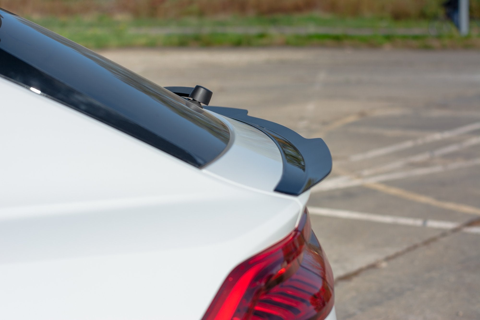 Spoiler-Extension-V.2-Audi-Q8-S-Line---Gloss-Black