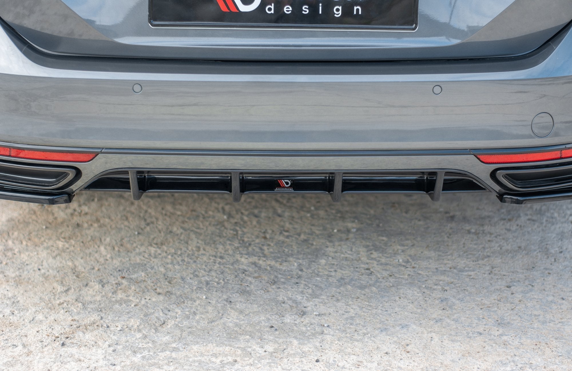 Rear-Valance-Volkswagen-Passat-R-Line-B8---Textured