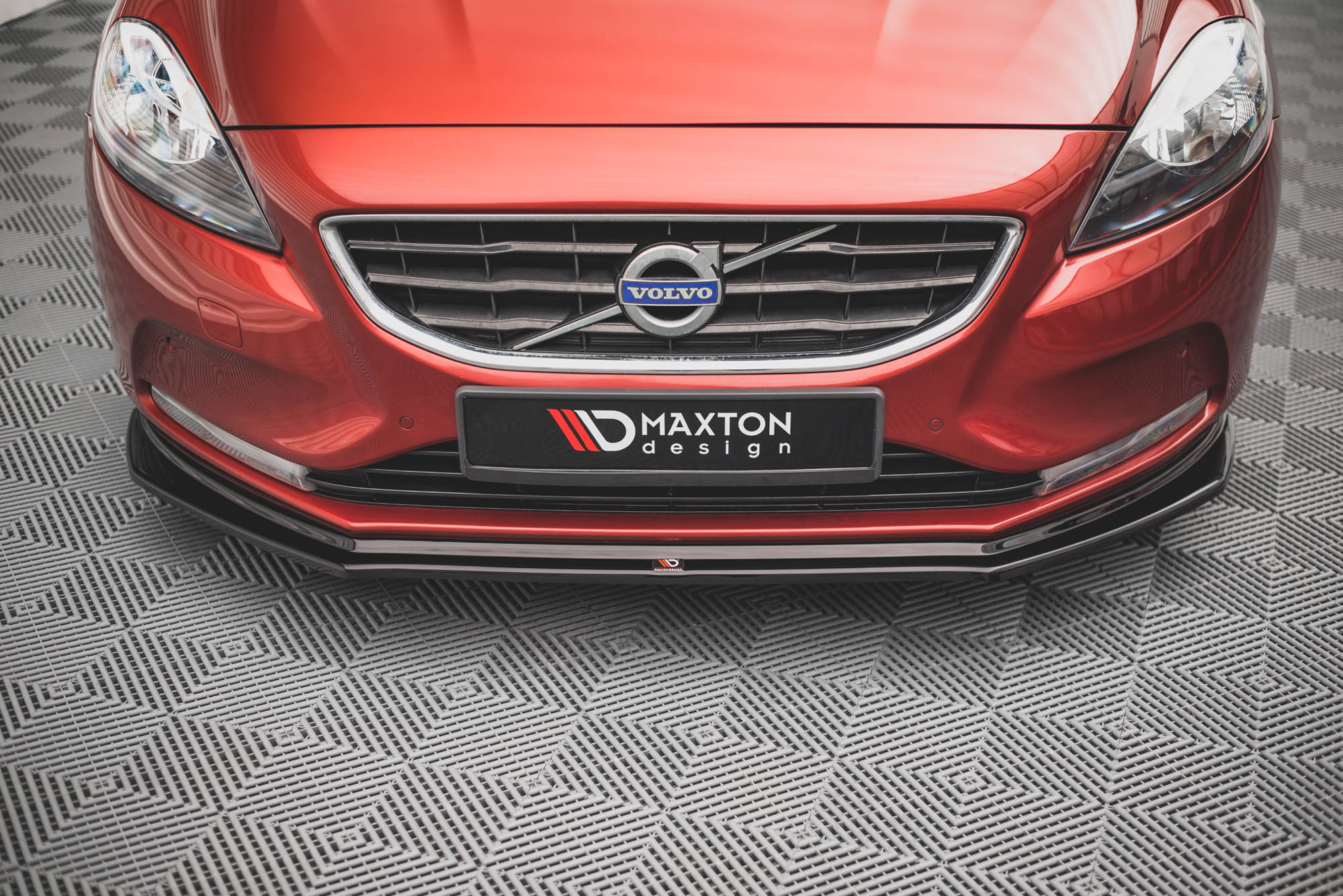 Front-Splitter-Volvo-V40---Gloss-Black