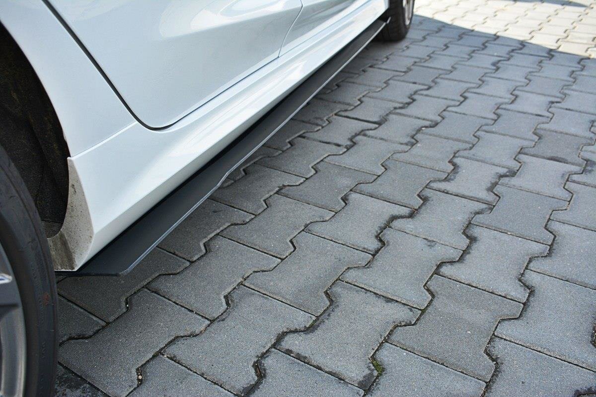 Racing-Side-Skirts-Diffusers-V.2-Ford-Fiesta-MK8-St/ST-Line-