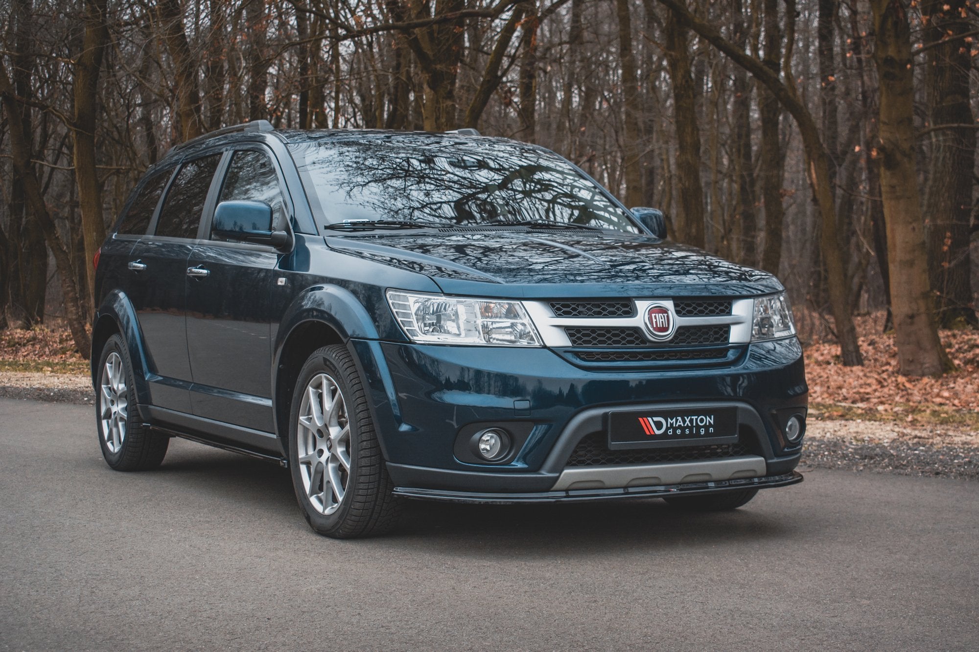 Side-Skirts-Diffusers-Fiat-Freemont---Gloss-Black