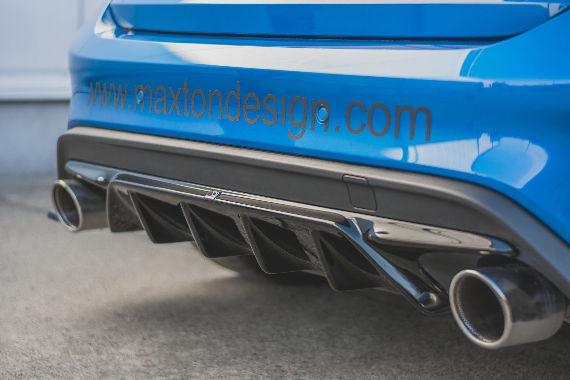 Rear-Valance-V.2-Ford-Focus-ST-MK4---Gloss-Black