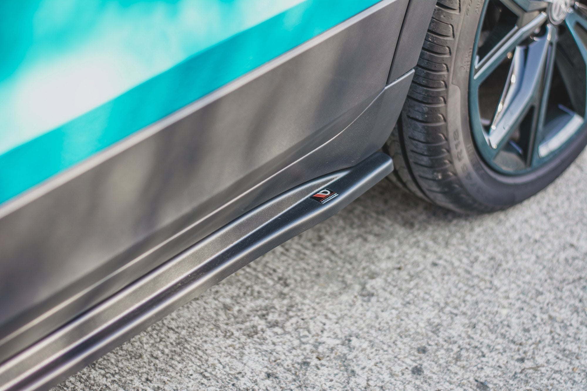 Side-Skirts-Diffusers-Volkswagen-T-Cross---Gloss-Black