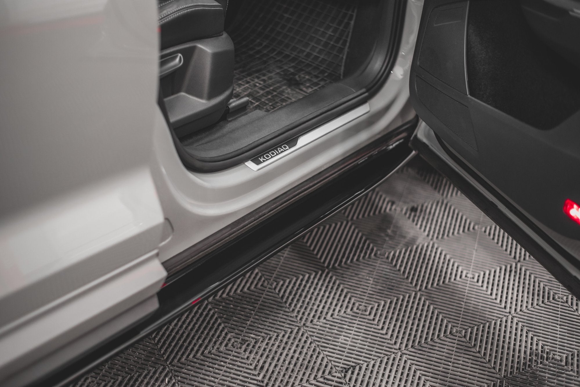 Side-Skirts-Diffusers-Skoda-Kodiaq-MK1-Sportline/RS-GB