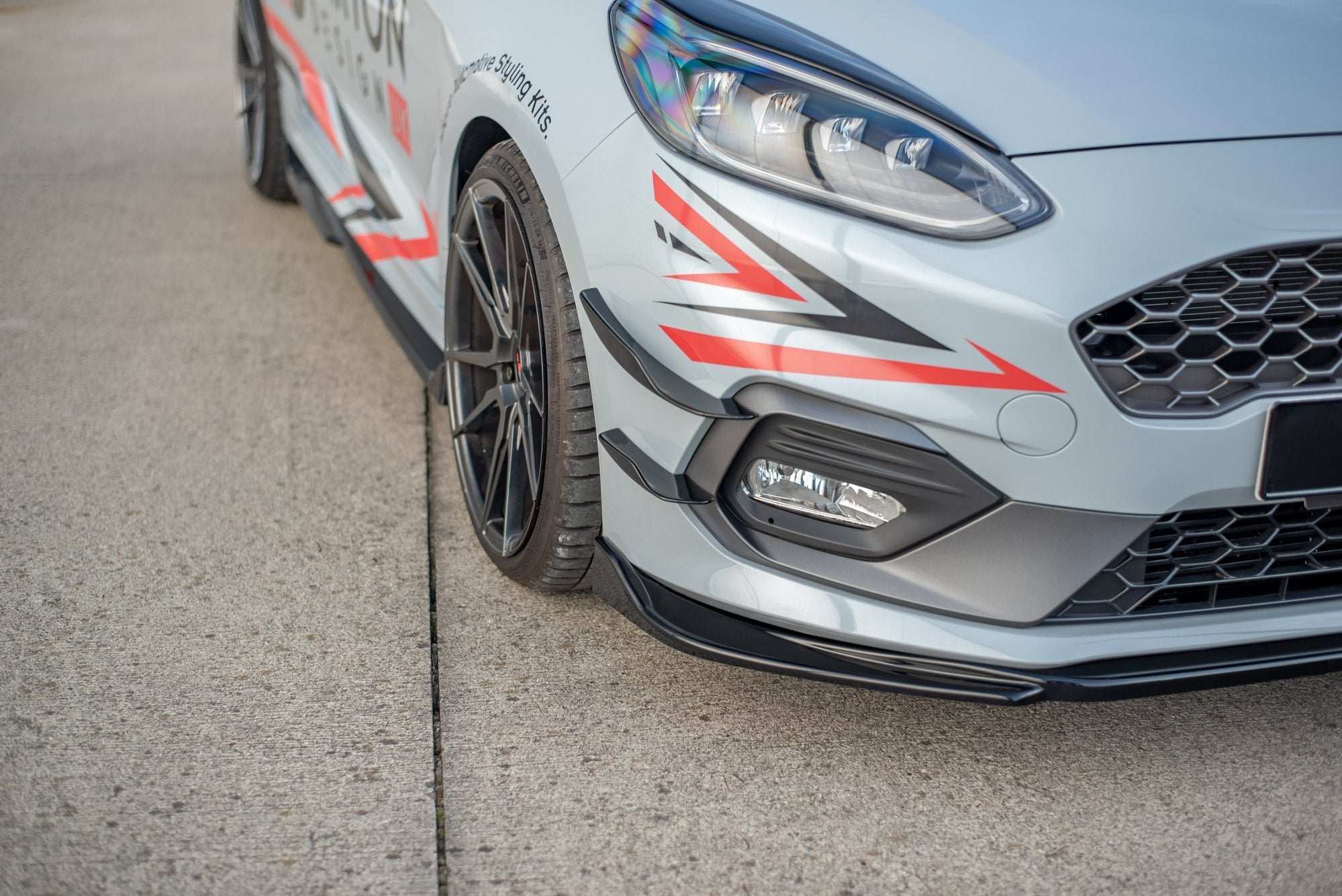 Front-Splitter-V.4-Ford-Fiesta-MK8-ST-/-ST-Line-GB