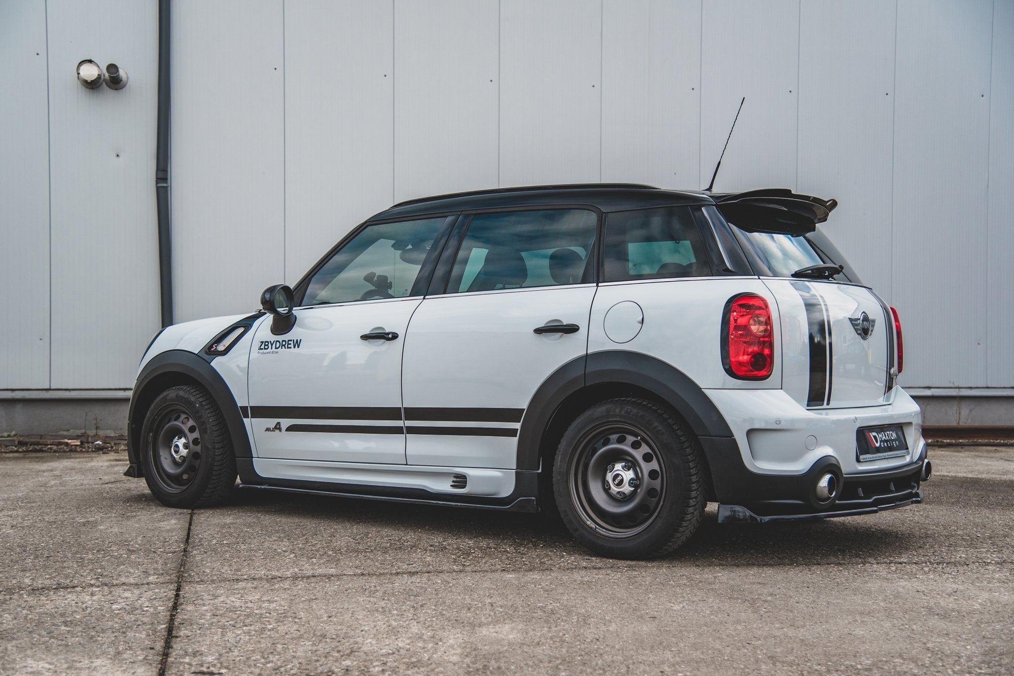 Side-Skirts-Diffusers-Mini-Countryman-MK1-JCW---Gloss-Black