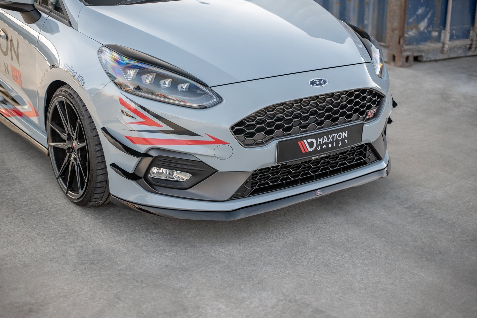 Front-Splitter-V.6-Ford-Fiesta-MK8-ST-/-ST-Line-GB