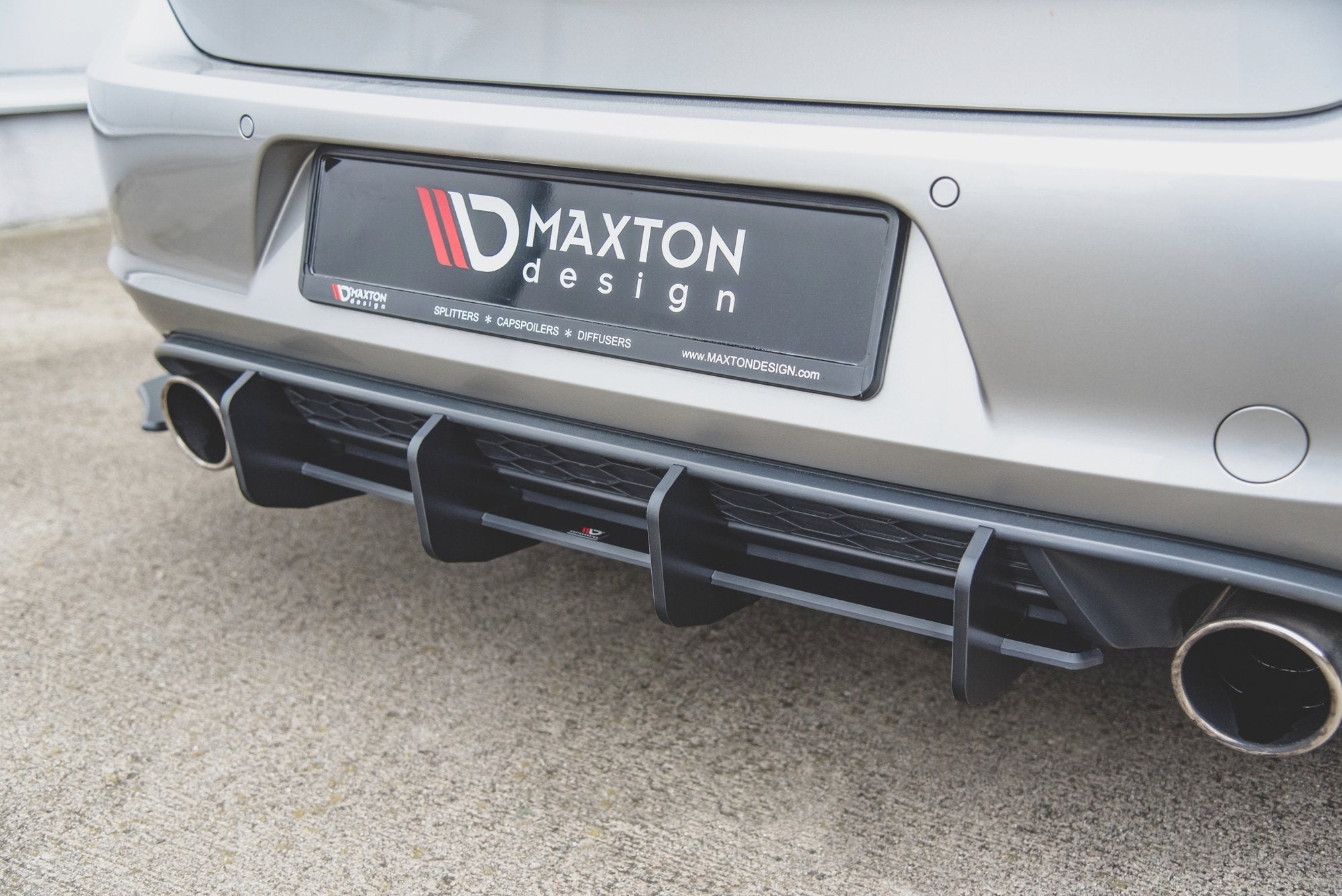 Racing-Durability-Rear-Diffuser-V.2-VW-Golf-7-GTi---Black