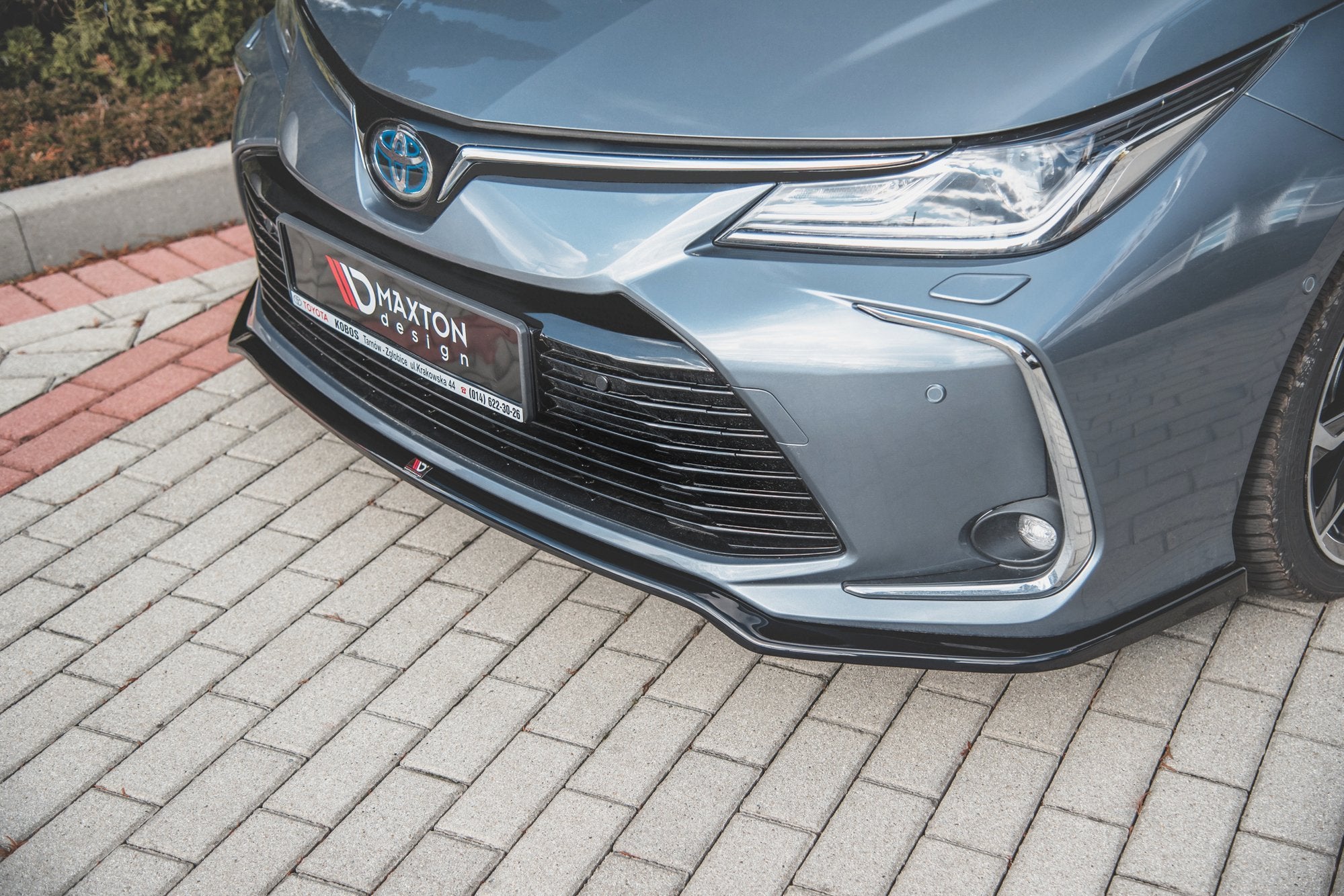 Front-Splitter-Toyota-Corolla-XII-Sedan---Gloss-Black