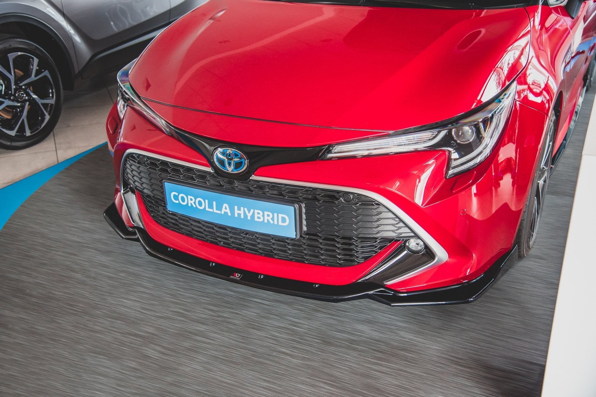 Toyota-Corolla-Hatchback-19+-Front-Splitter-V2-G