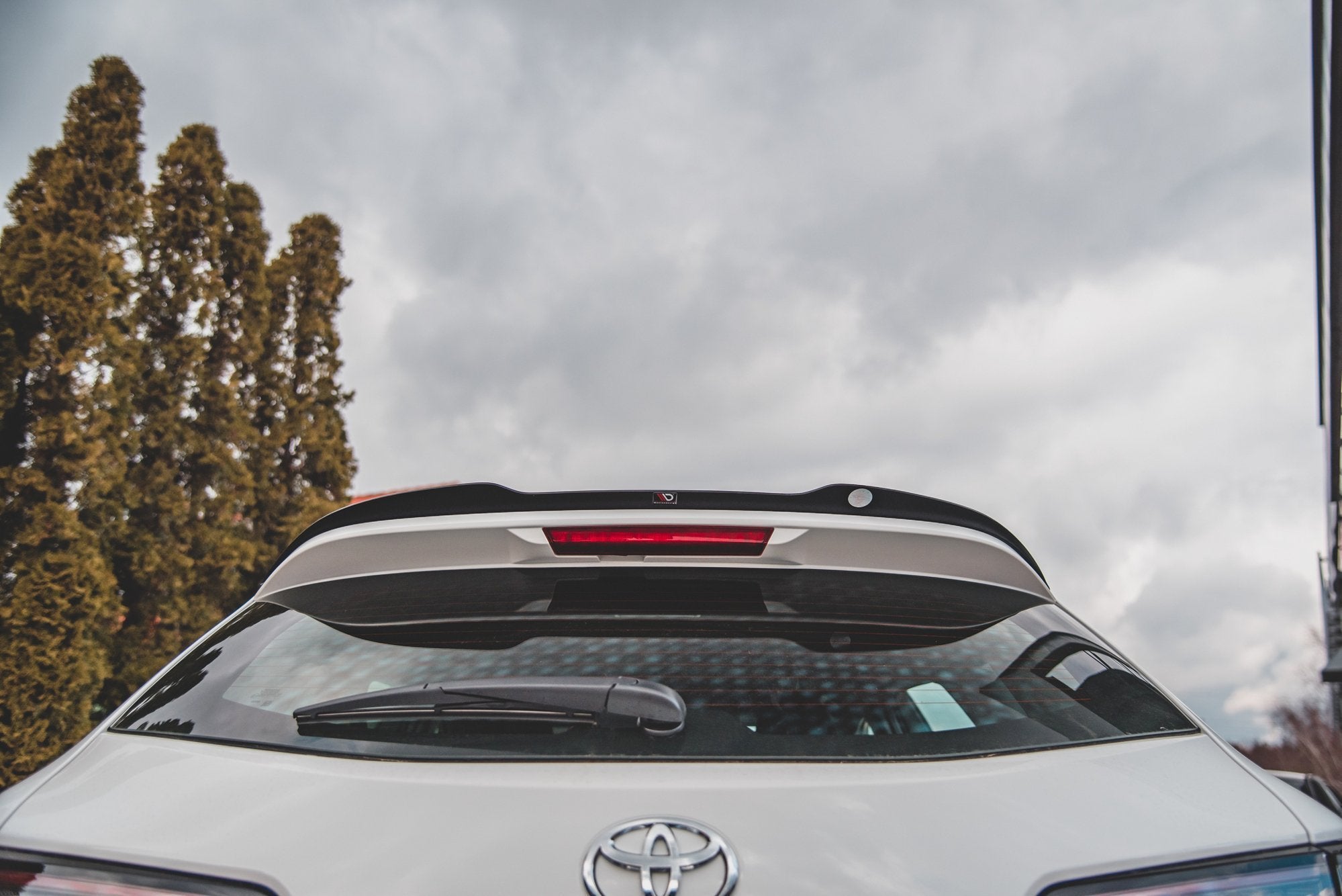 Spoiler-Cap-Toyota-Corolla-XII-Touring-Sports---Textured