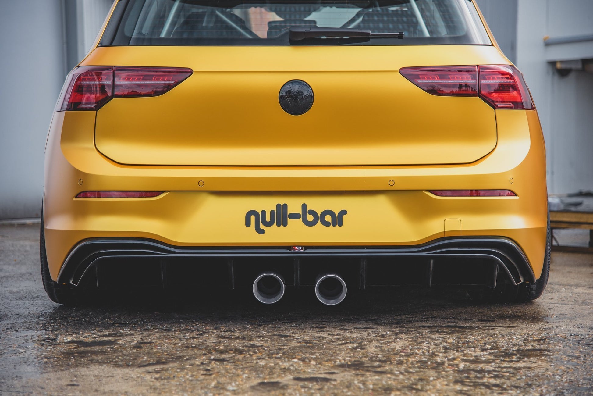 Rear-Valance-(R32-Look)-With-Exhaust-VW-Golf-8-Incl.-Exhaust